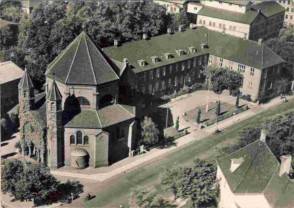 Aalborg. Kamillianer klinikken - Chamillian Clinic, circa 1960