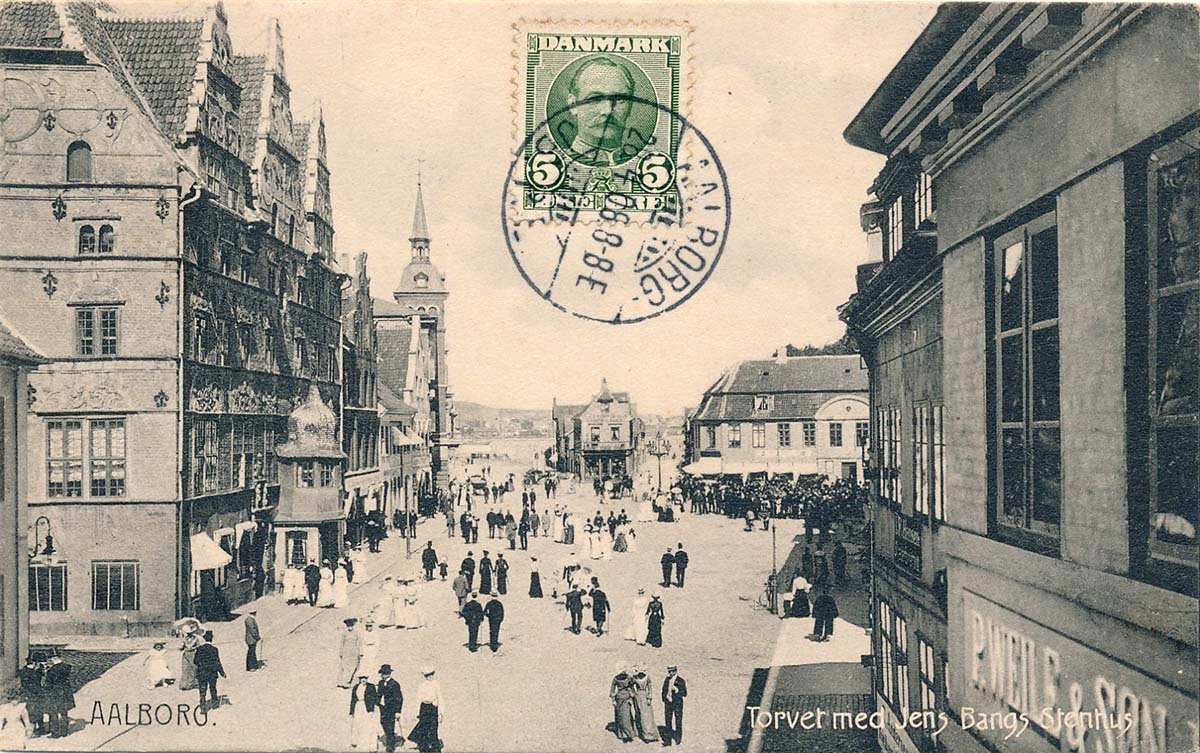 Aalborg. Square and Jens Bang's Stone house, 1906