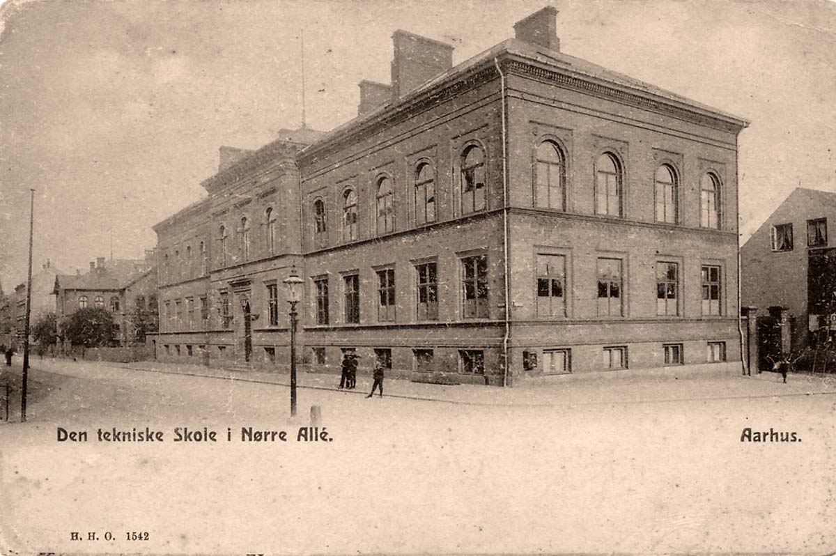 Aarhus. Technical School in Nørre Allé