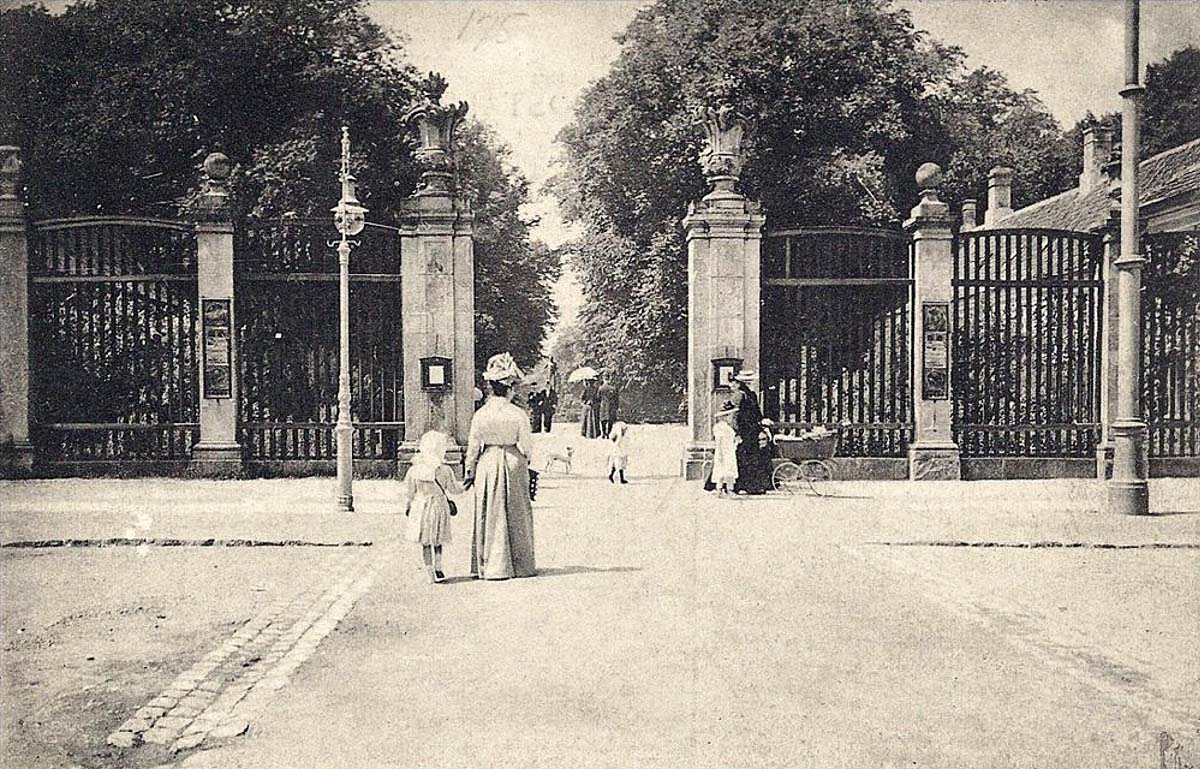 Frederiksberg. City Garden, entrance