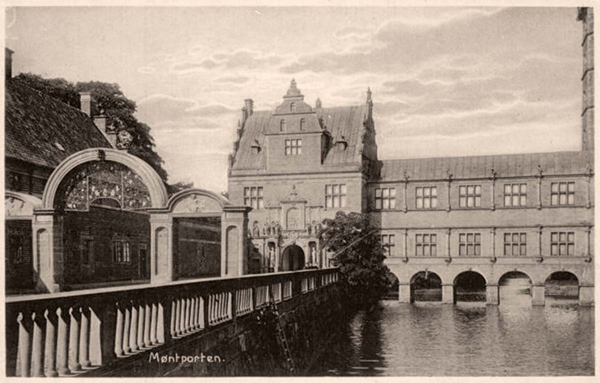 Frederiksberg. Møntporten - Coin gate