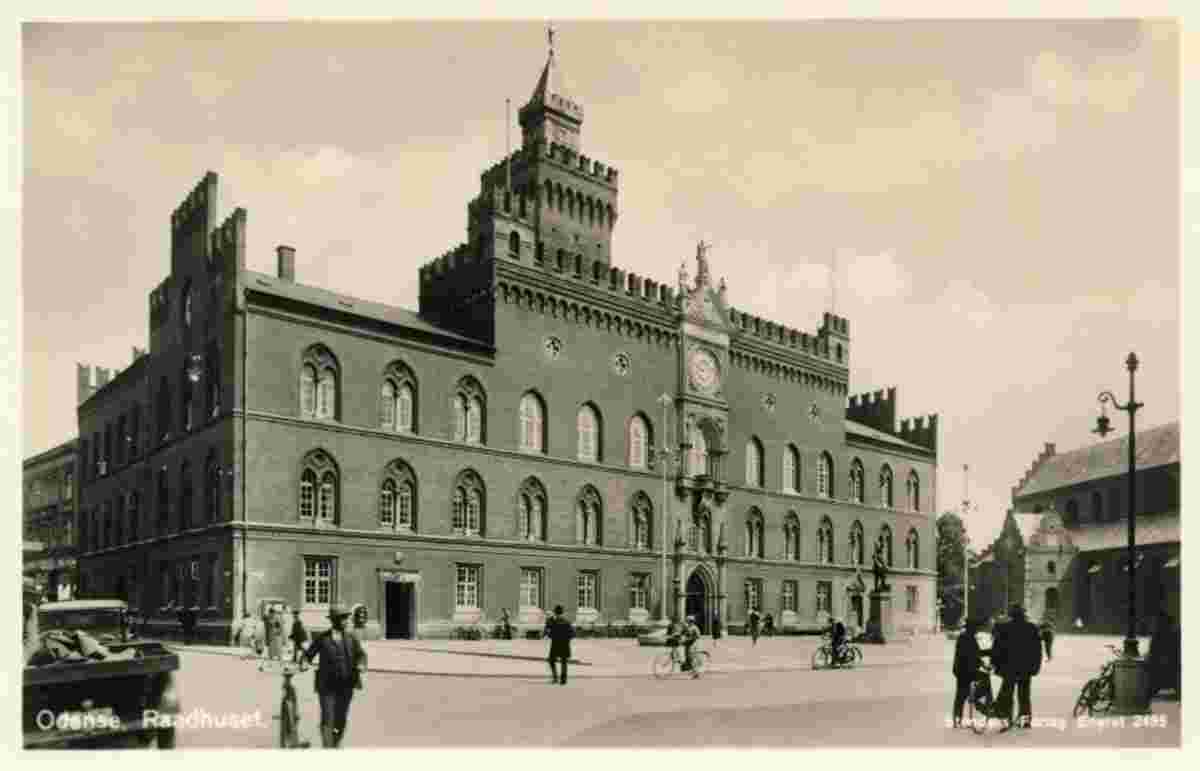 Odense. Rådhuset - City Hall