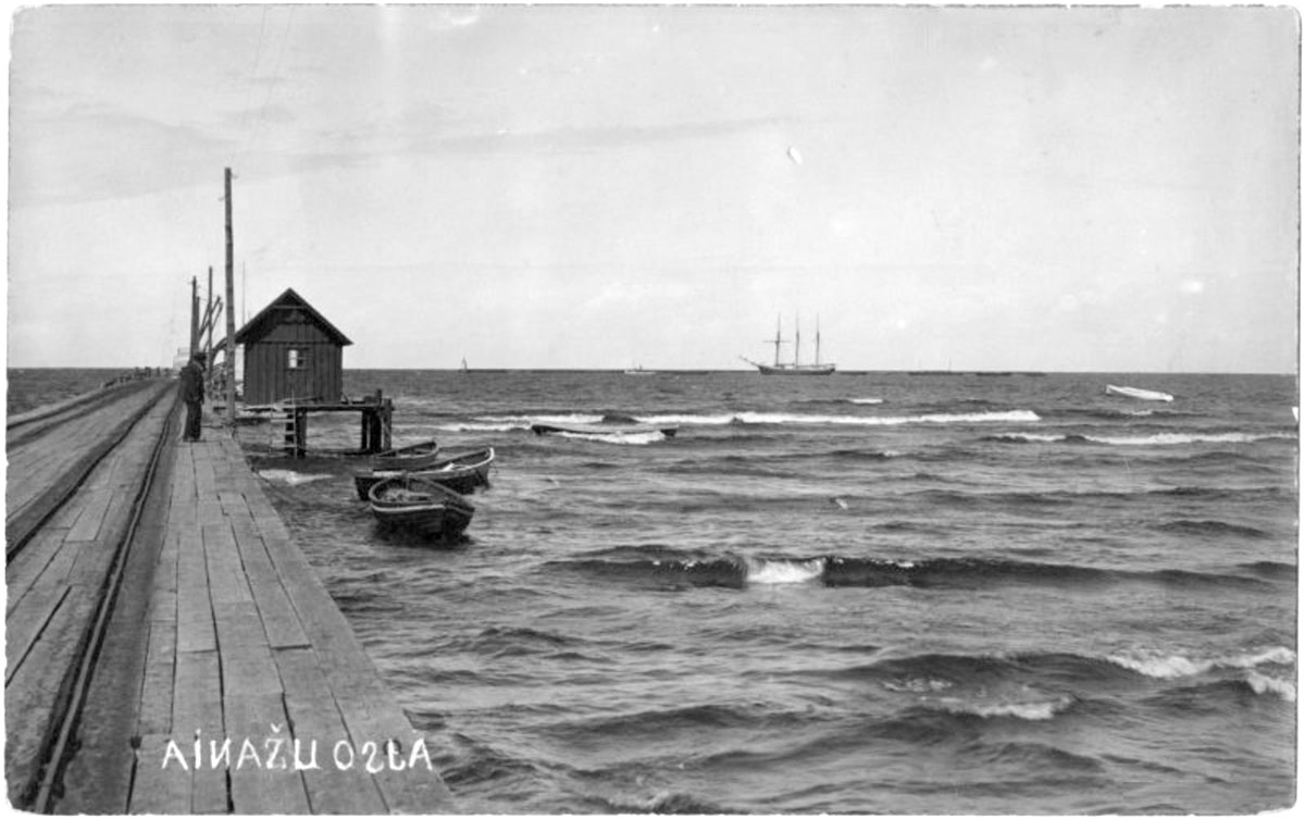Ainazi. Port