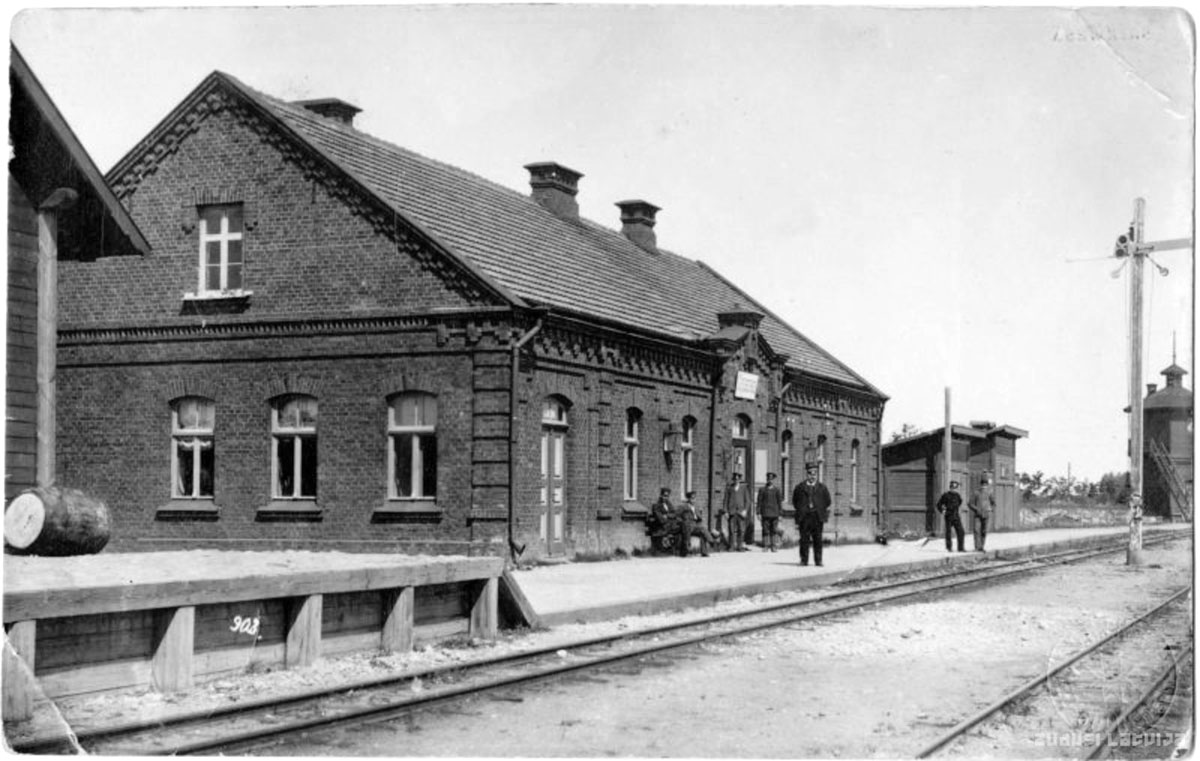 Cesvaine. Railway station