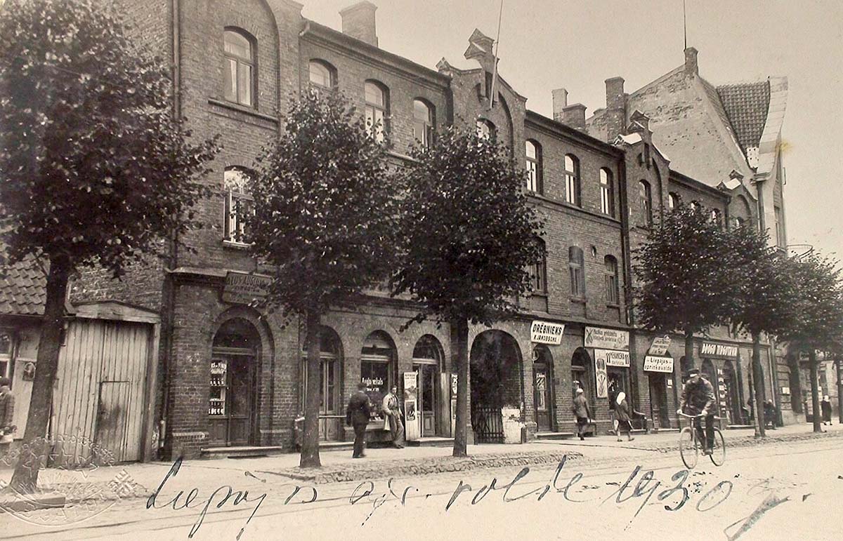 Liepaja. City houses, 1930