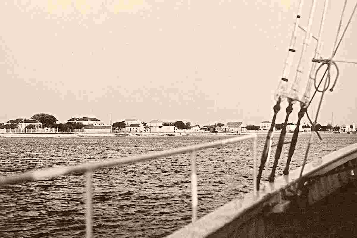 Panorama of Kralendijk from ship