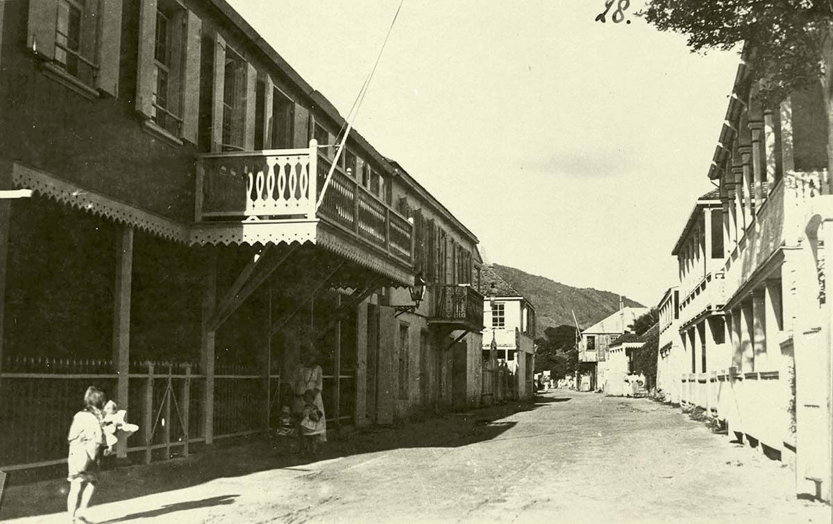 Philipsburg. De Voorstraat, between 1915 and 1921