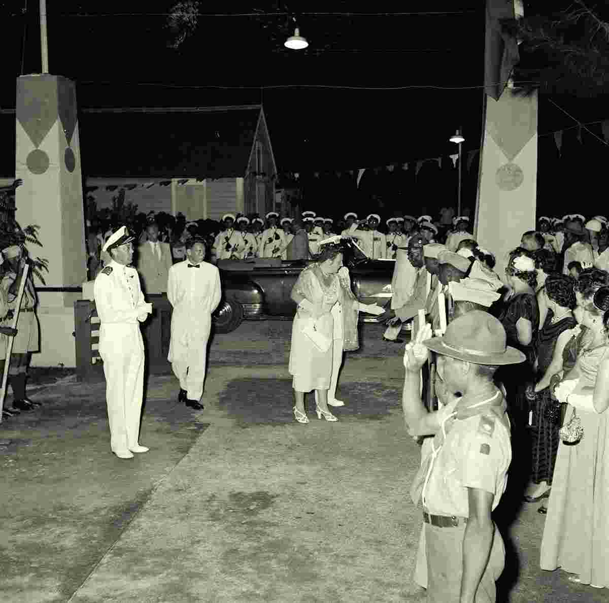 Philipsburg. Visit of Queen Juliana and Prince Bernhard, 1955