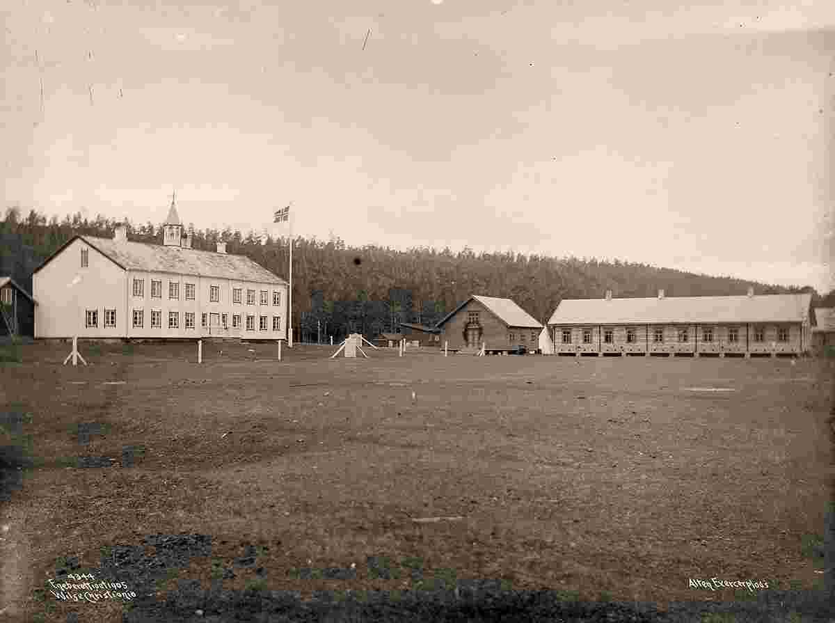 Alta. Old Excerser square, 1906