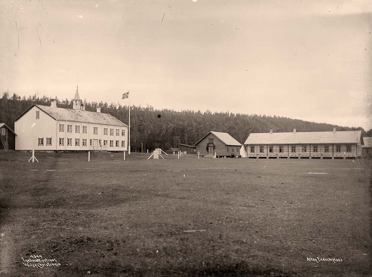 Alta. Old Excerser square, 1906