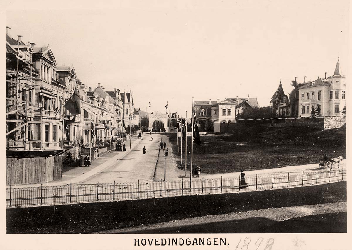 Bergen. Exhibition 1898, Main entrance