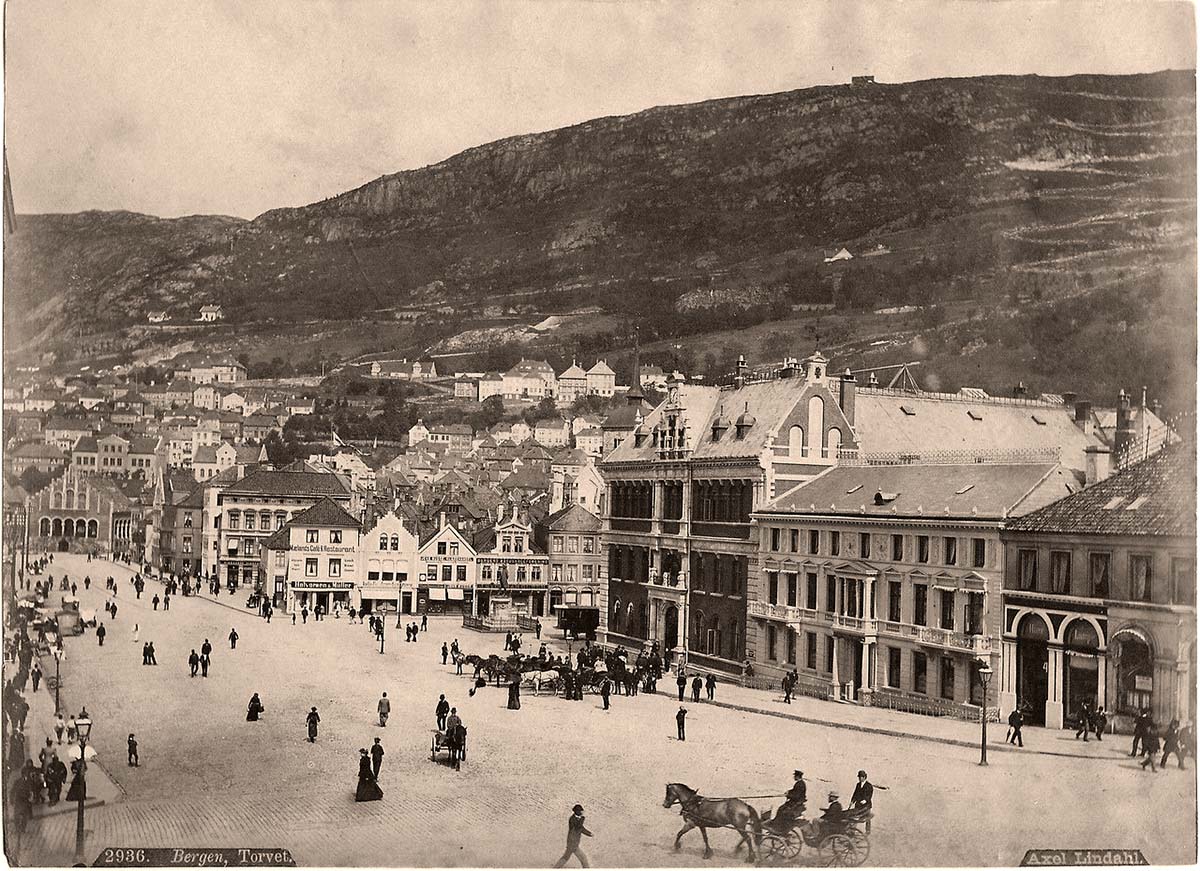 Bergen. Torvet (Marketplace)