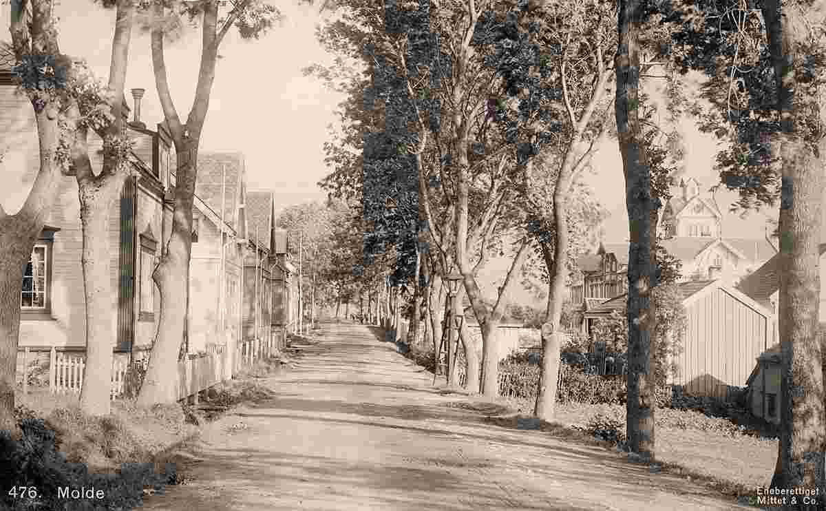 Molde. Panorama of city street, street lamp, between 1900 and 1950