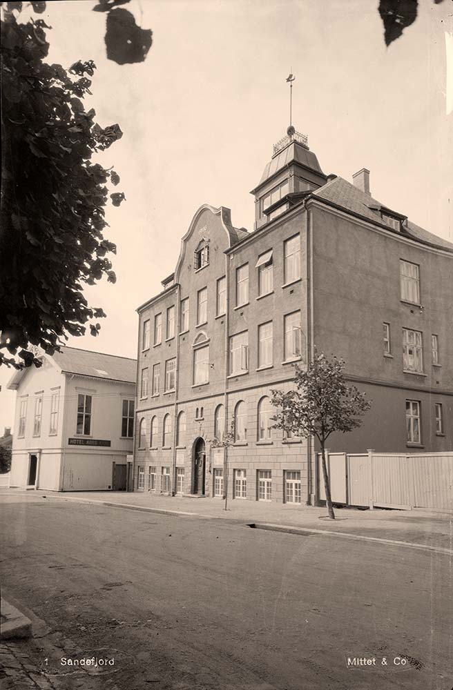Sandefjord. Hotel 'King Karl', between 1900 and 1950