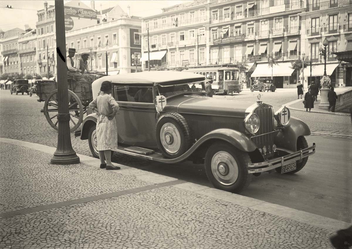 Lisbon. Restauradores Square - Tuberculosis Week, 1931