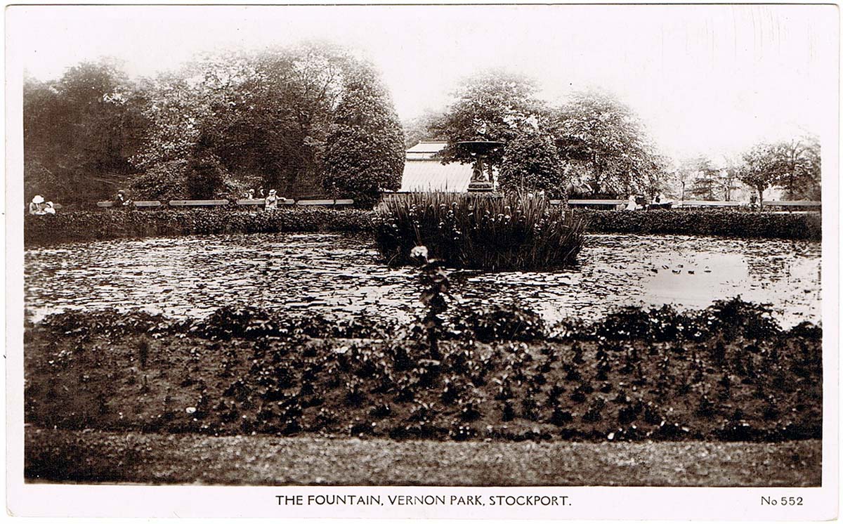 Stockport. Vernon Park, Fountain