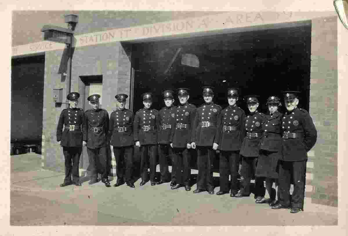 Swindon. Firemen, Byron Street, 1944