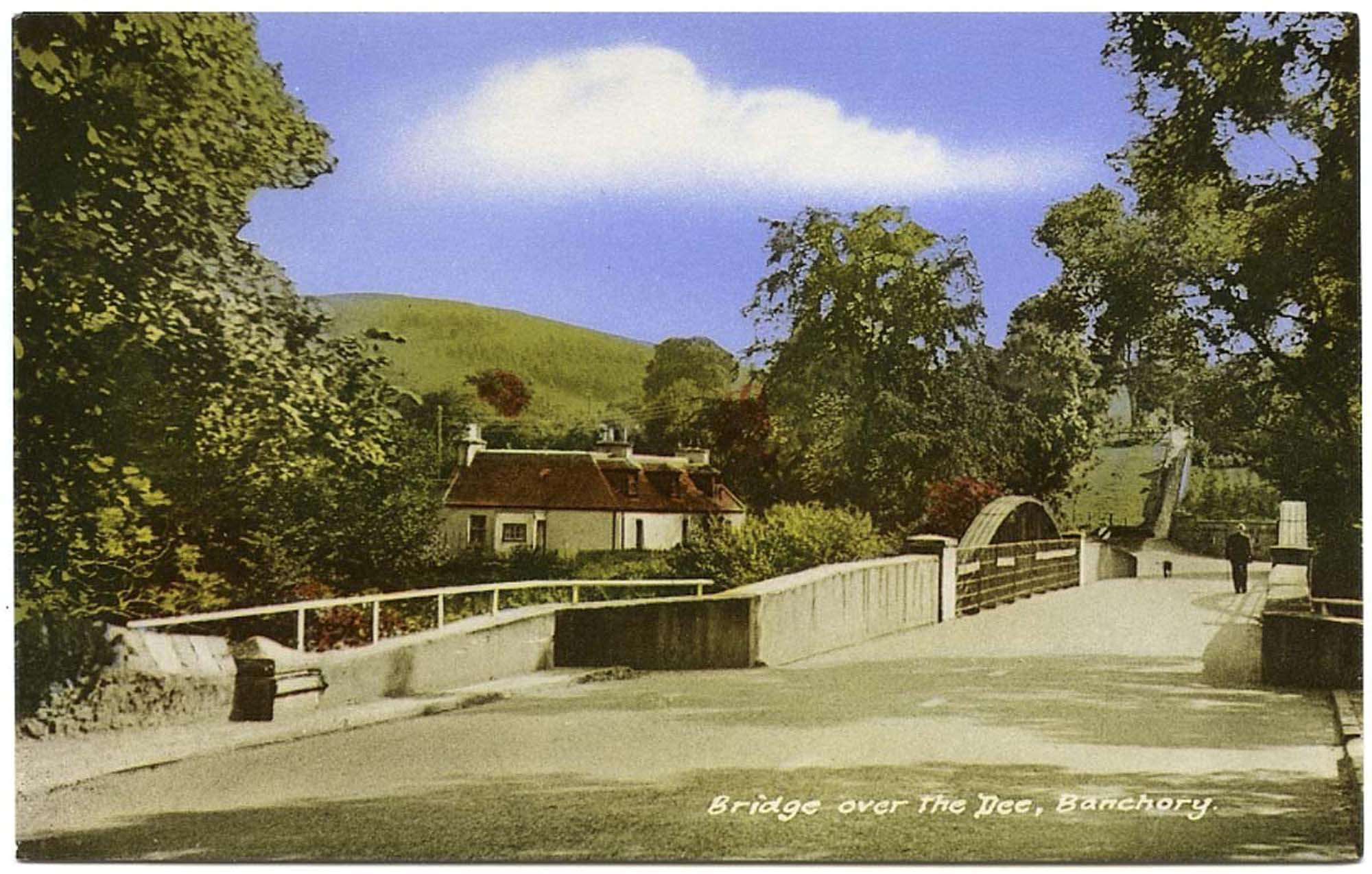 Banchory. Bridge over the Dee