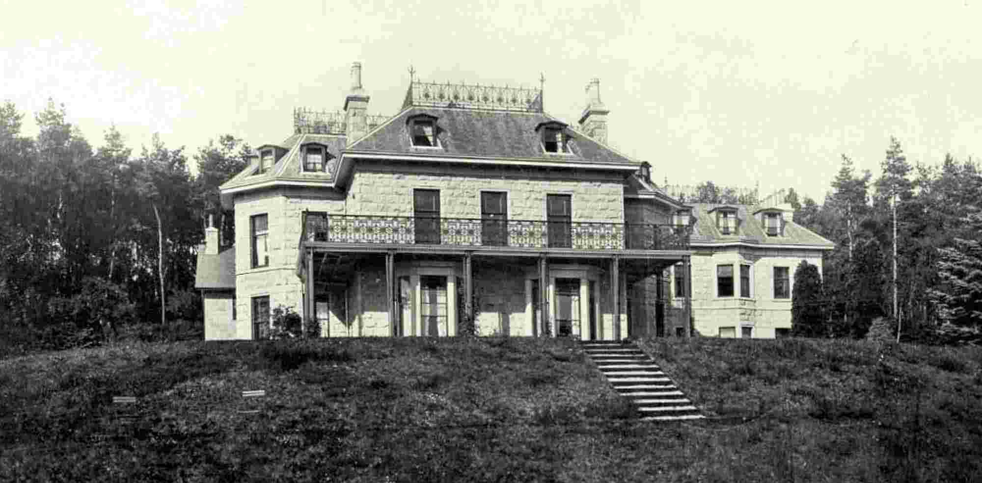 Banchory. Tor Na Coille Hotel