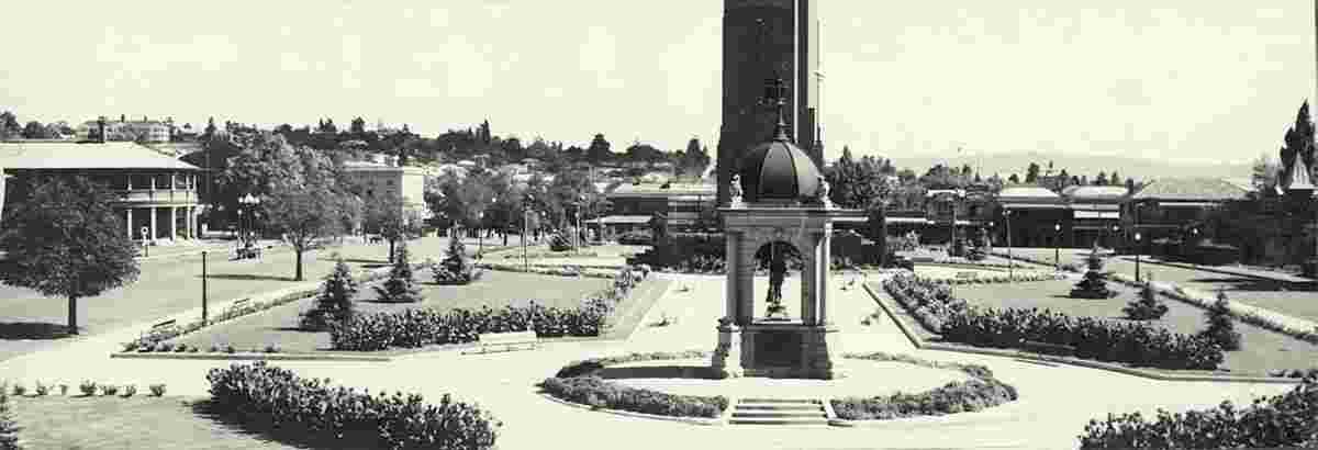 Bathurst. King's Parade, circa 1930