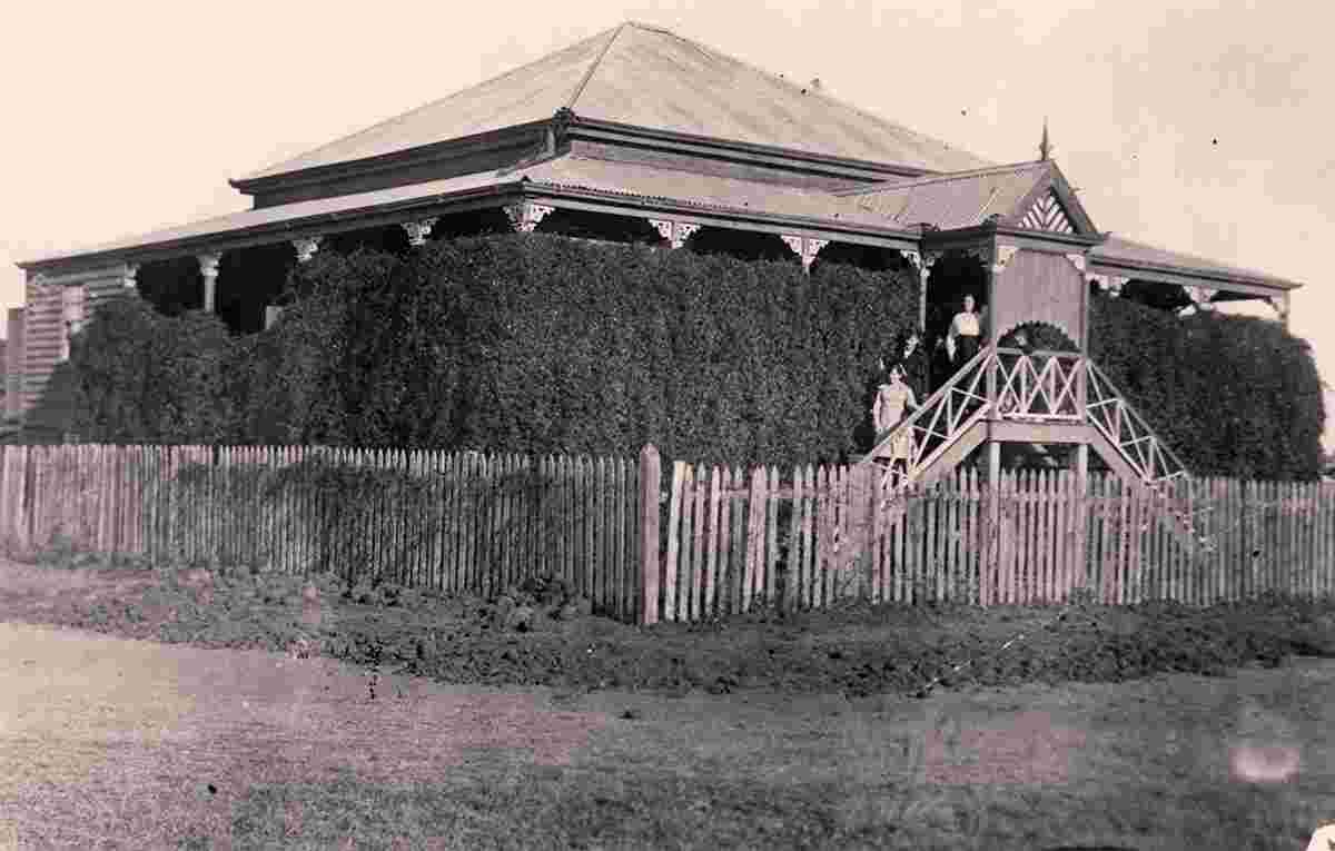 Emerald. Residence, 1918