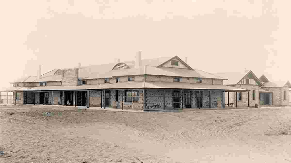 Murray Bridge. Memorial Hospital, 1923