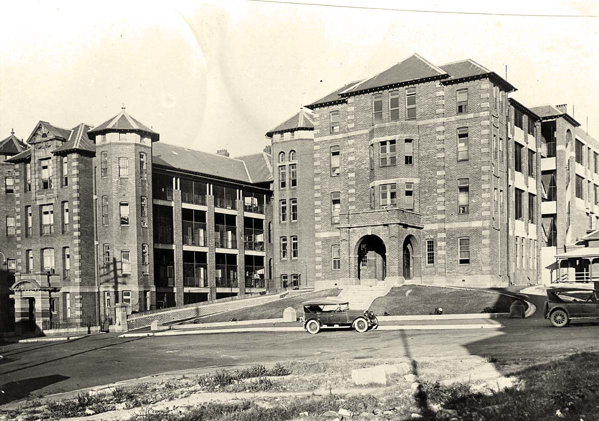 Newcastle. Royal Hospital