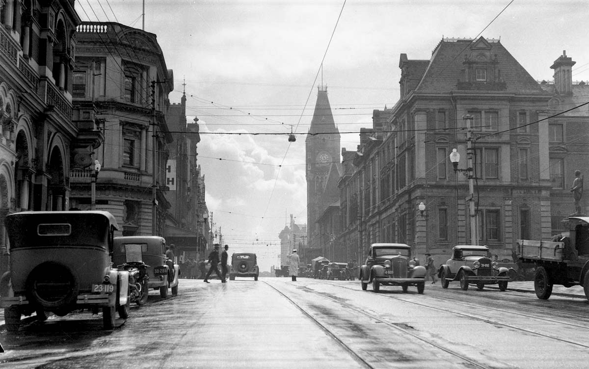 Perth. Intersection of Barrack Street and Saint Georges Terrace