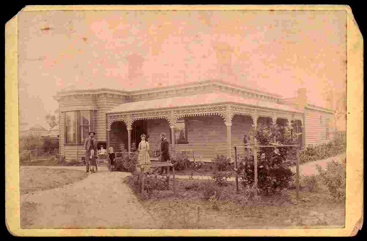Shepparton. William Vincent Quiggin with the Welshman family, late 19th century