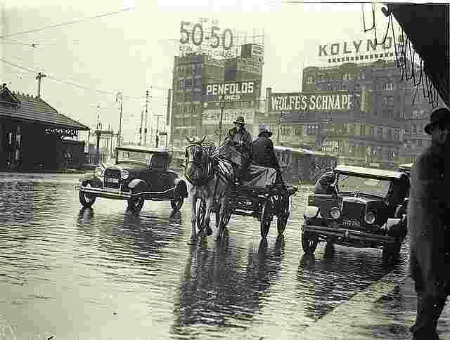 Sydney. Railway Square, 1935
