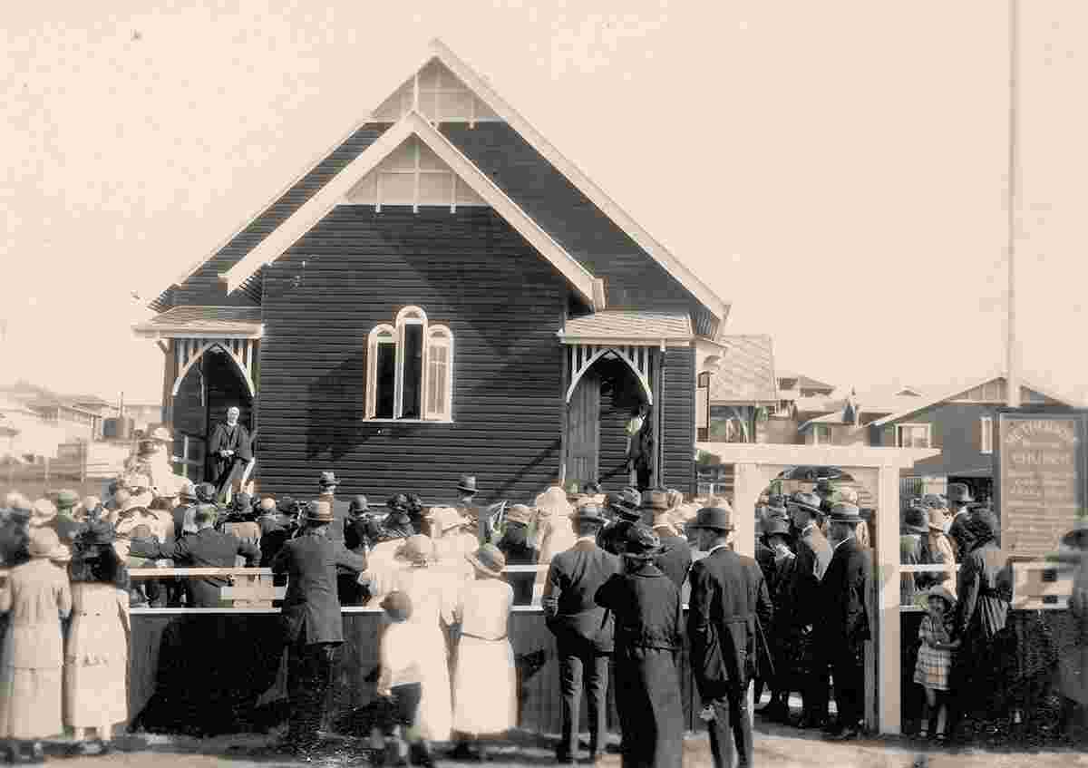 Tweed Heads. Opening ceremony for the Coolangatta Methodist Church, 1923