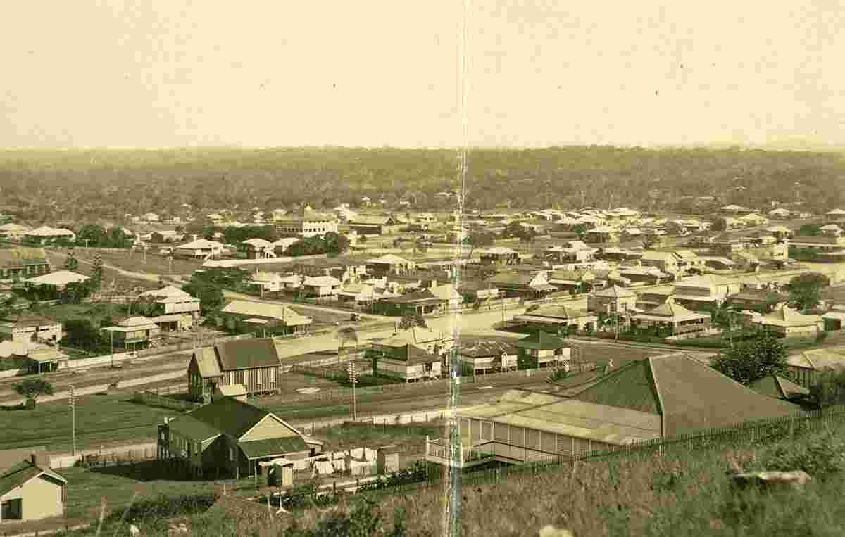 Yeppoon. Panorama of town, 1923