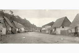 Hagåtña. Main street