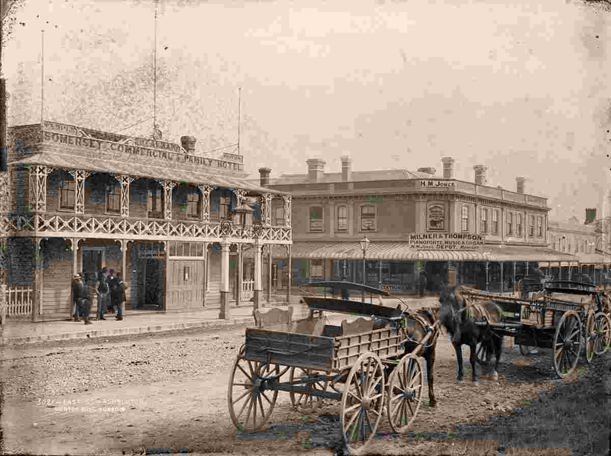 Ashburton. East Street, Somerset commercial family hotel, horses cabriolets
