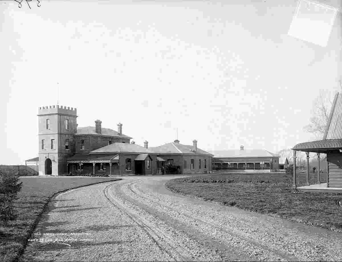 Ashburton. Old men's home
