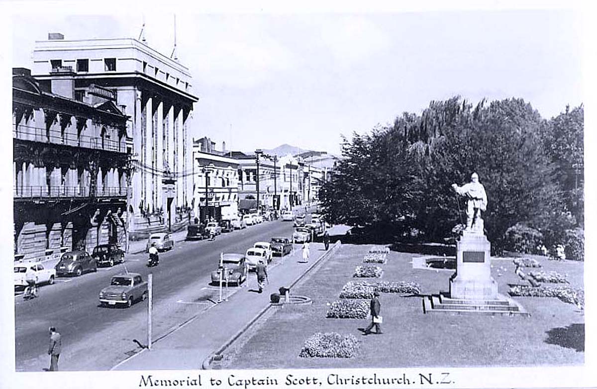 Christchurch. Memorial to Captain Scott