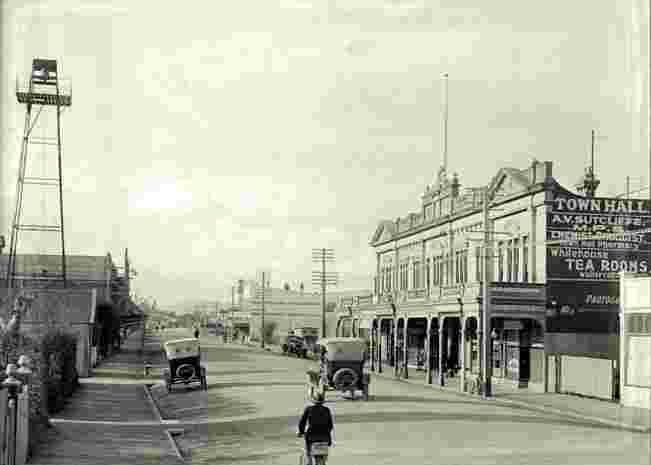 Lower Hutt. High Street