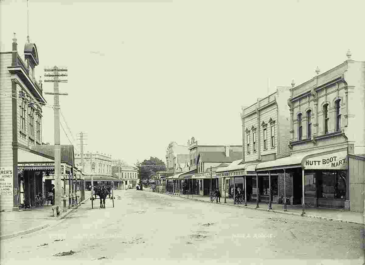 Lower Hutt. Main Street