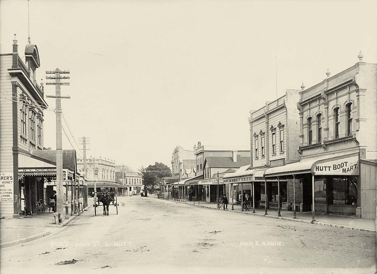 Lower Hutt. Main Street