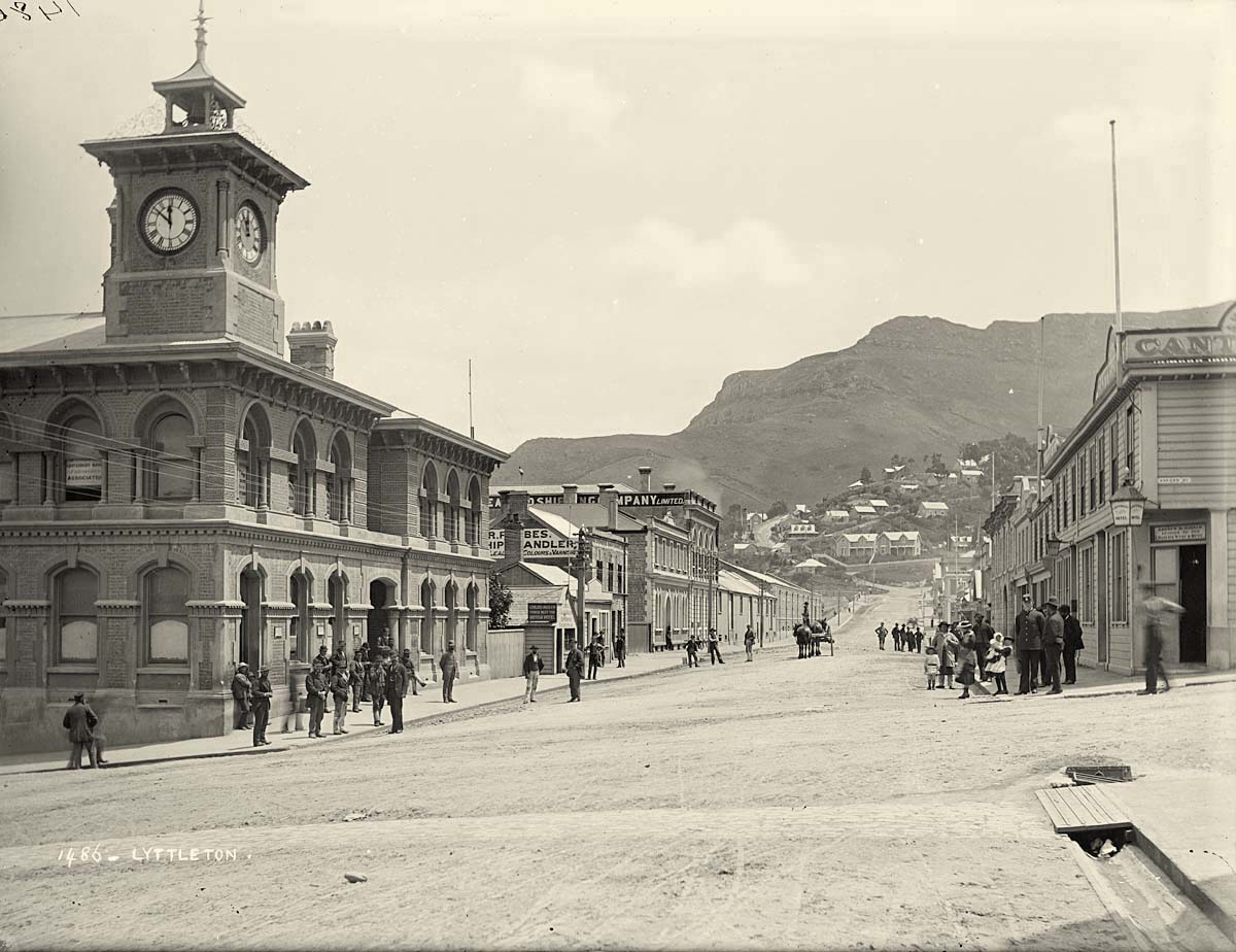 Lyttelton. Panorama of Street, Government Publishing Office