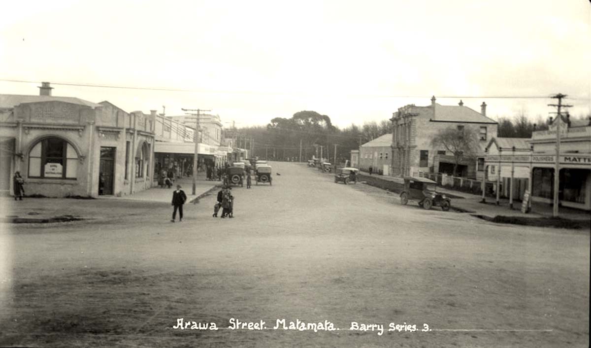 Matamata. View down Arawa Street