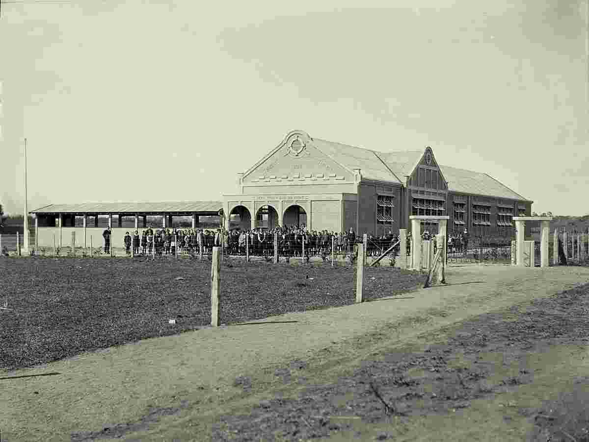 New Plymouth. Staff and pupils outside Westown School, circa 1930