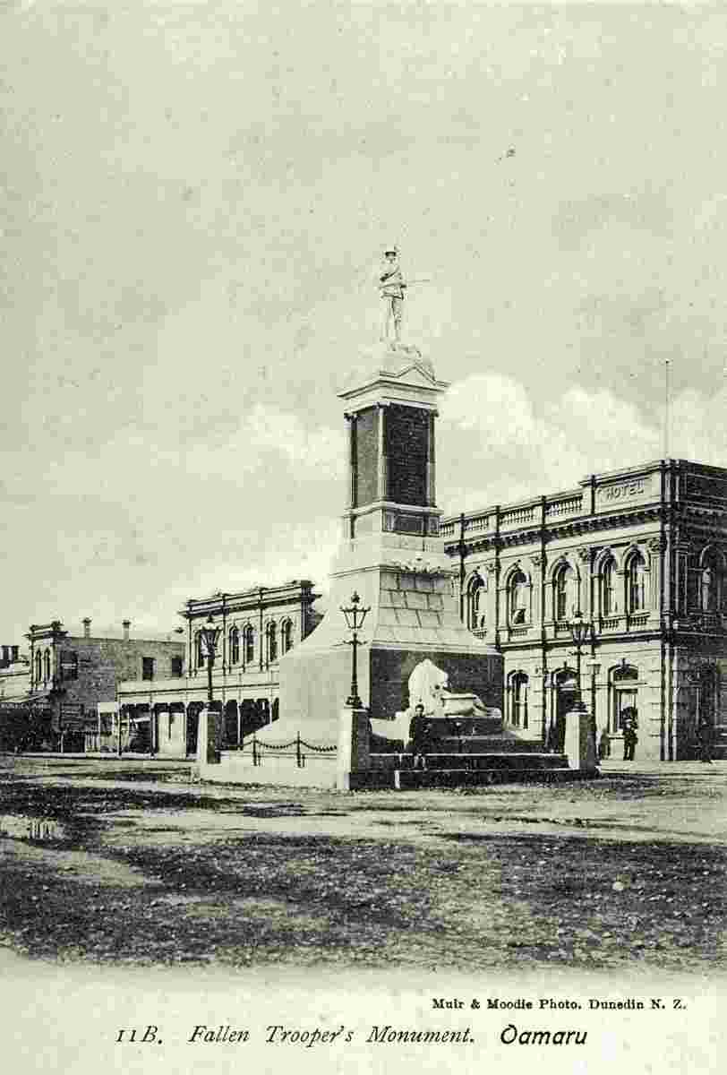 Oamaru. Fallen Trooper's Monument, 1905