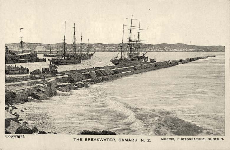 Oamaru. The Breakwater
