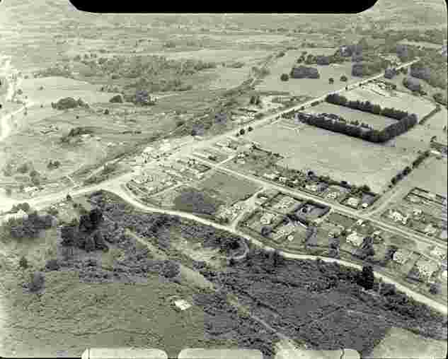 Okaihau. Panorama with Settlers Way Street, 1947
