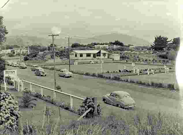 Paraparaumu. Bowling club, 22 Dec 1956