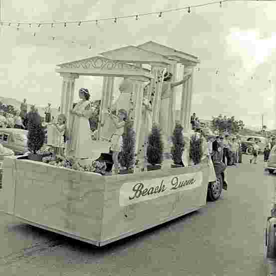 Paraparaumu. Float, Beach Queen, 26 Dec 1958