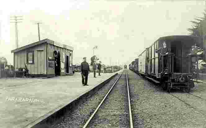Paraparaumu. Railway Station, circa 1910