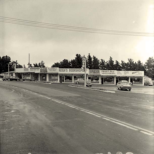 Paraparaumu. Shopping area, Main Road, 1959