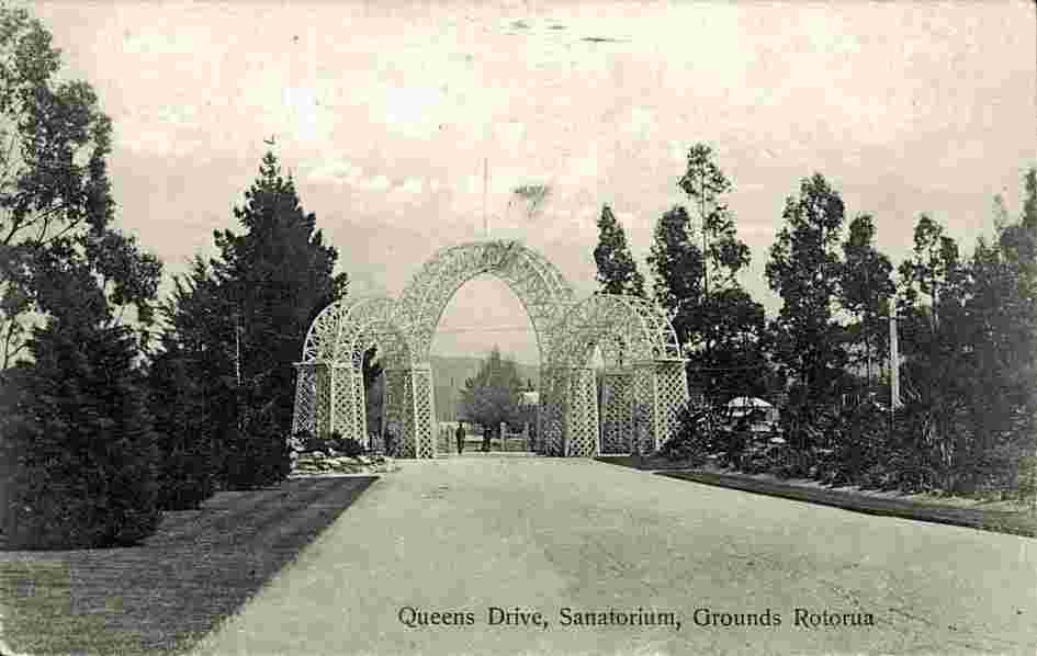 Rotorua. Queens Drive, Sanatorium Grounds